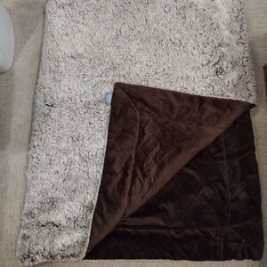 Target Home White Fake Fur & Brown 47 x 60 in Throw Blanket Good Condition